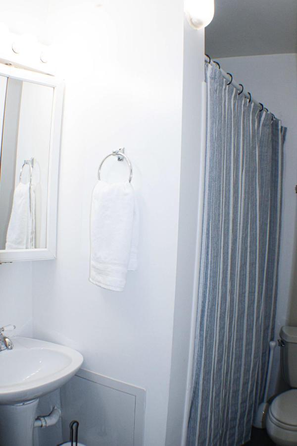 Urban Oasis - 3Br 2Ba - City View- Private Parking Pittsburgh Esterno foto